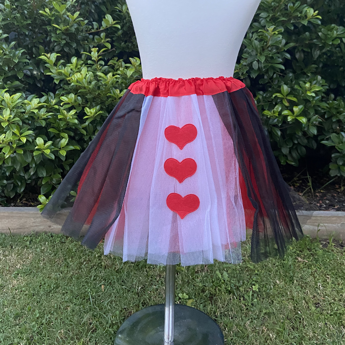 30cm Queen of Hearts Tutu