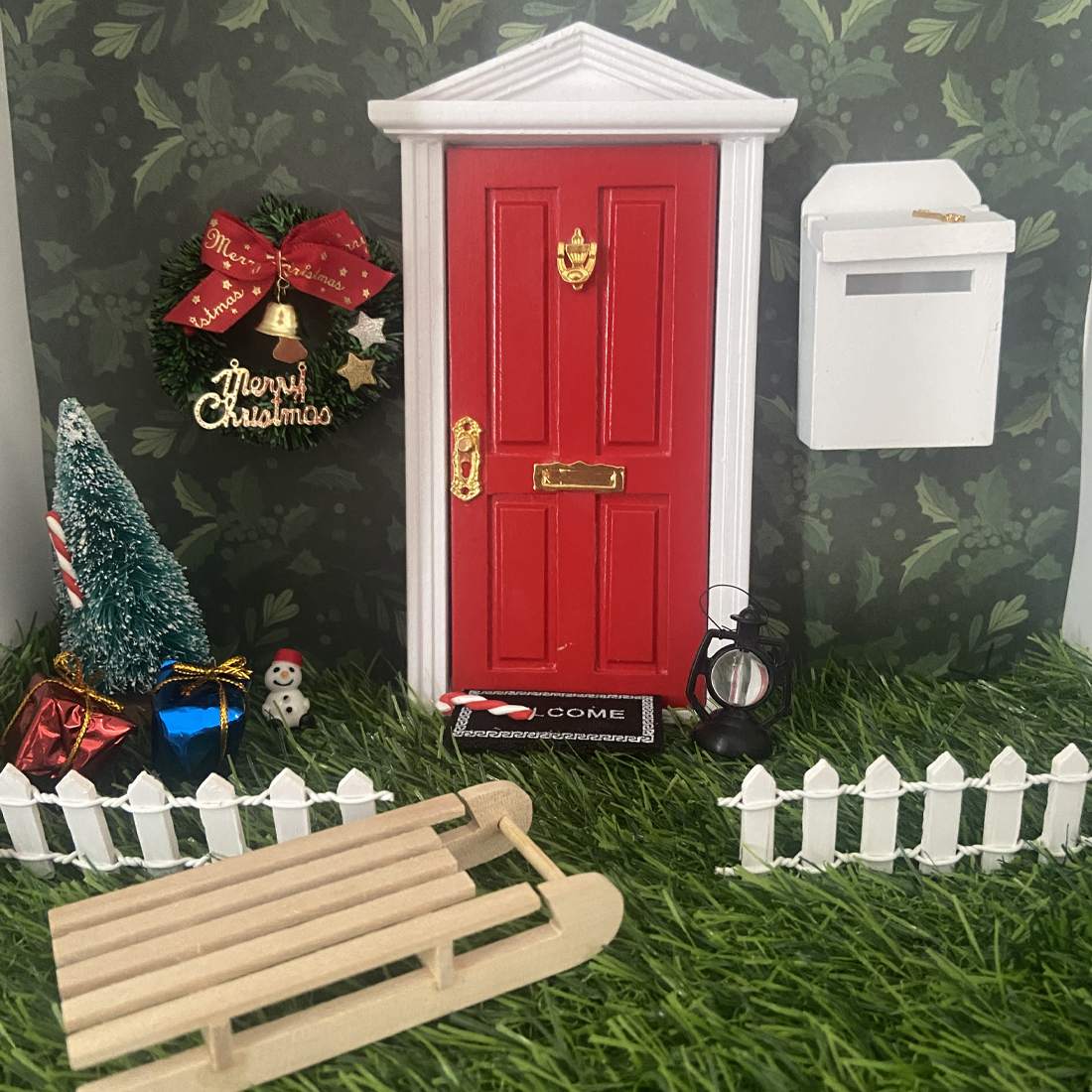 Christmas Red Fairy Door Set