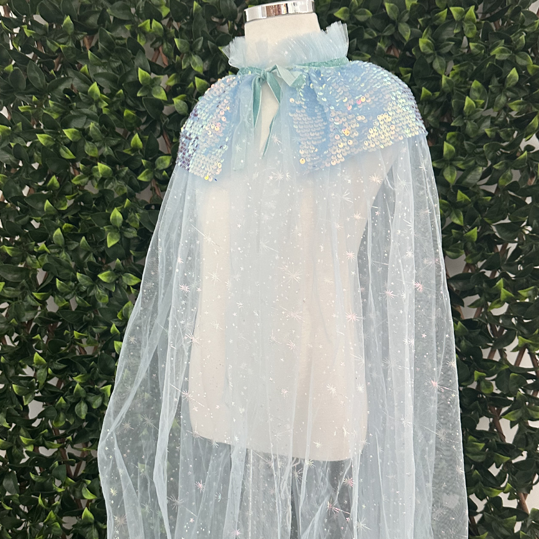 Disney Frozen Elsa Cape