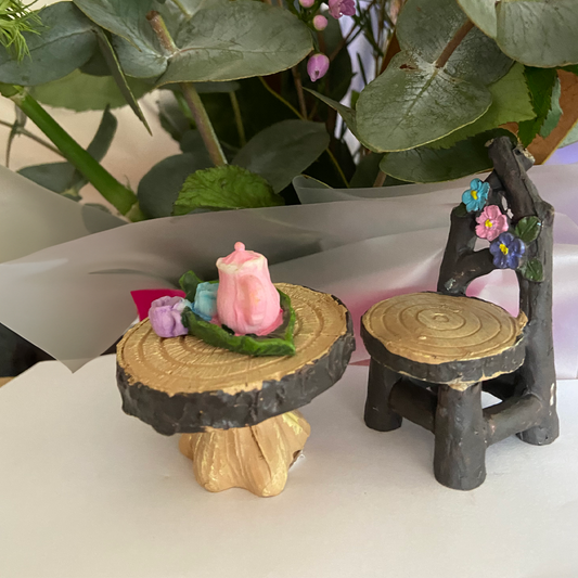 Miniature Fairy Garden Table and Chair Set