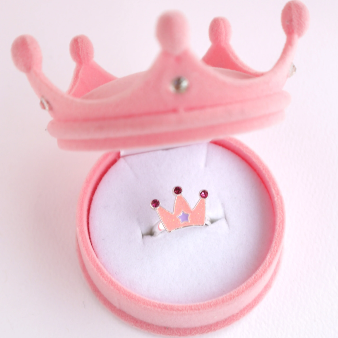 Princess deals tiara ring