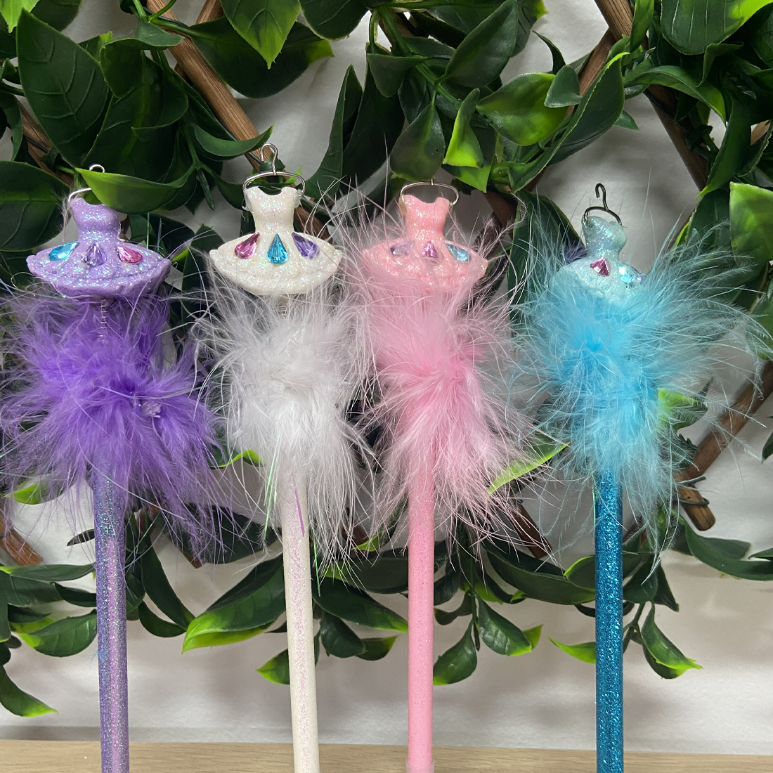 Tutu Fluffy Pen